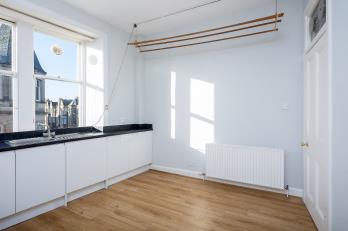Property to rent in Bruntsfield Place, Bruntsfield, Edinburgh, EH10 4EQ