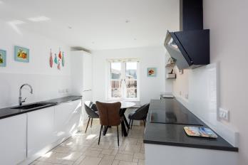 Property to rent in Rattray Drive, Greenbank, Edinburgh, EH10 5TH