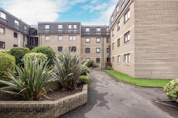 Property to rent in Belhaven Place, Morningside, Edinburgh, EH10 5JN