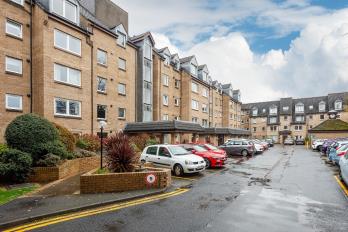 Property to rent in Mount Grange, Marchmont, Edinburgh, EH9 2QY