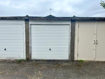 Property to rent in Oxgangs Farm Grove, Oxgangs, Edinburgh, EH13 9PW