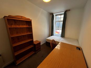 Property to rent in George Street, City Centre, Aberdeen, AB25 1HU