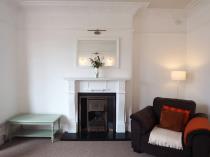 Property to rent in Kenmure Avenue