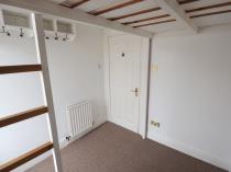 Property to rent in Kenmure Avenue
