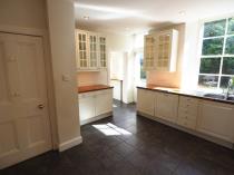 Property to rent in Windsor Gardens