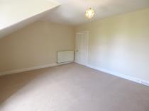 Property to rent in Windsor Gardens