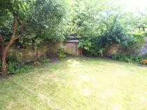 Property to rent in Windsor Gardens