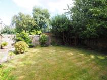 Property to rent in Windsor Gardens