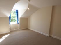 Property to rent in Windsor Gardens