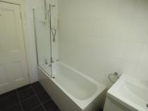 Property to rent in Windsor Gardens