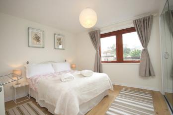 Property to rent in St Stephen Street, Stockbridge, Edinburgh