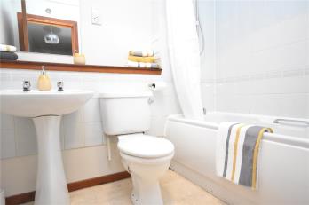 Property to rent in Mountview Gardens, Rosemount, Aberdeen, AB25