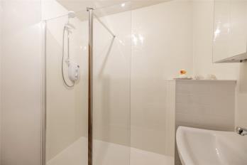 Property to rent in Great Northern Road, Aberdeen, AB24