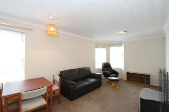Property to rent in Ashvale Court, City Centre, Aberdeen, AB10