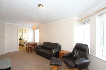 Property to rent in Ashvale Court, City Centre, Aberdeen, AB10