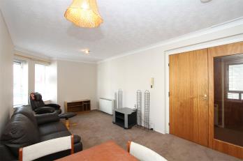 Property to rent in Ashvale Court, City Centre, Aberdeen, AB10