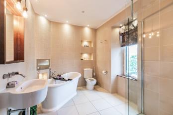 Property to rent in Forest Avenue, Aberdeen, AB15