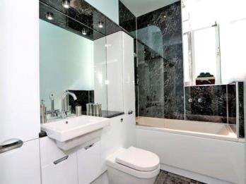 Property to rent in City Centre, Aberdeen, AB25