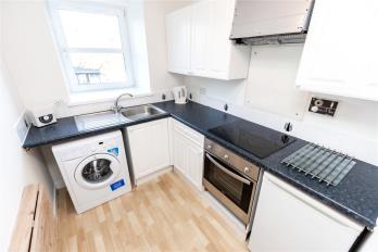 Property to rent in Great Western Road, Aberdeen, AB10