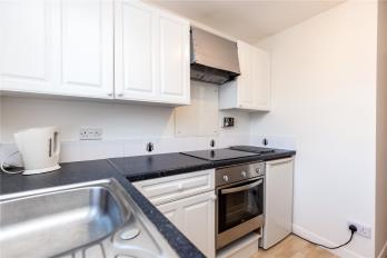 Property to rent in Great Western Road, Aberdeen, AB10