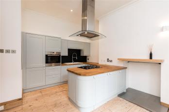 Property to rent in Whitehall Road, Aberdeen, AB25