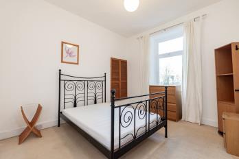 Property to rent in Holland Street, Aberdeen, AB25