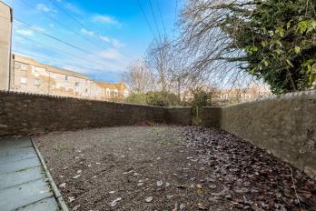 Property to rent in Holland Street, Aberdeen, AB25