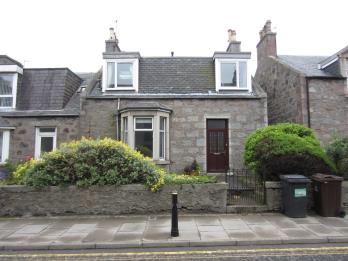 Property to rent in Broomhill Road, Aberdeen, AB10