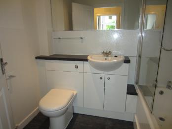 Property to rent in Broomhill Road, Aberdeen, AB10