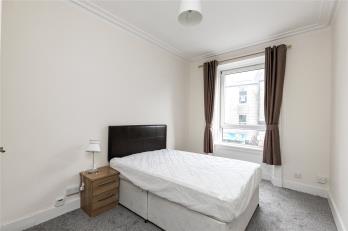 Property to rent in George Street, Aberdeen, AB25