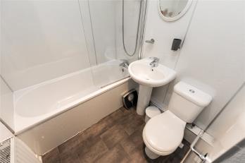 Property to rent in George Street, Aberdeen, AB25