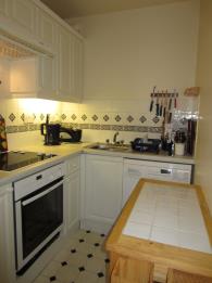 Property to rent in Rainnieston Room, Tillydrone House, The Chanonry, Old Aberdeen, AB24