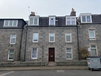 Property to rent in Claremont Place, Aberdeen, AB10