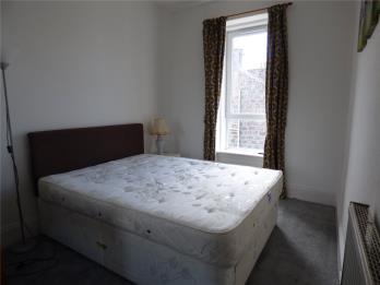 Property to rent in Sunnybank Place, Aberdeen, AB24