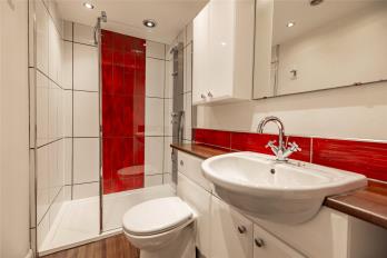 Property to rent in Ashvale Place, Aberdeen, AB10