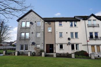 Property to rent in Picktillum Place, Aberdeen, AB25
