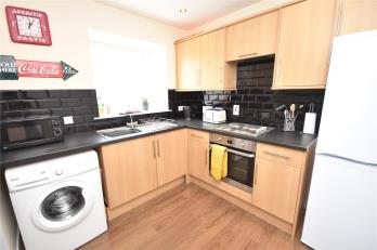 Property to rent in George Street, City Center, Aberdeen, AB25