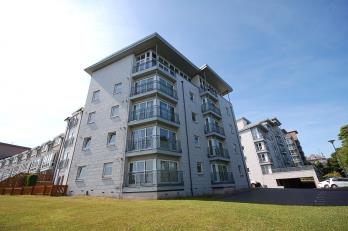 Property to rent in Rubislaw View, West End, Aberdeen, AB15