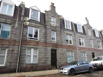 Property to rent in Wallfield Place, Rosemount, Aberdeen, AB25