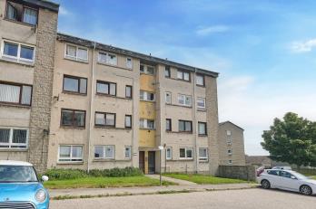 Property to rent in Old Croft Place, Aberdeen, AB16