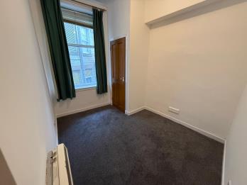 Property to rent in 6 F 2/1, Whitehall Crescent, Dundee, DD1 4AU