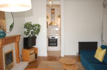 Property to rent in 141 3f2 Broughton Road