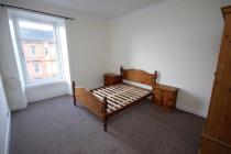 Property to rent in 84 Sanda Street