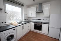 Property to rent in 10 Rossendale Court