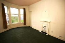 Property to rent in Dumbarton Road