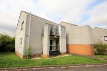 Property to rent in Southgate, Milngavie