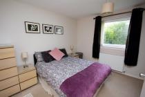 Property to rent in Southgate, Milngavie