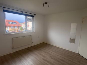 Property to rent in Kedslie Place, Liberton, Edinburgh, EH16 6NU