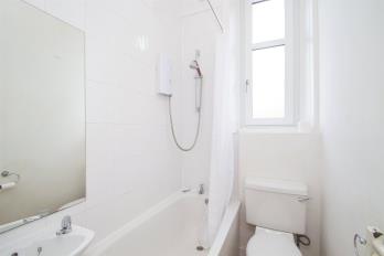 Property to rent in Royal Park Terrace, Abbeyhill, Edinburgh, EH8 8JA