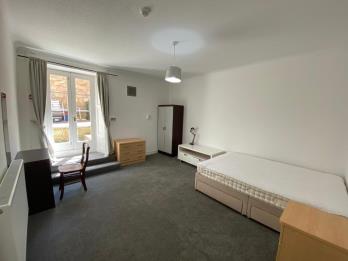 Property to rent in Merchiston Avenue, Merchiston, Edinburgh, EH10 4PJ
